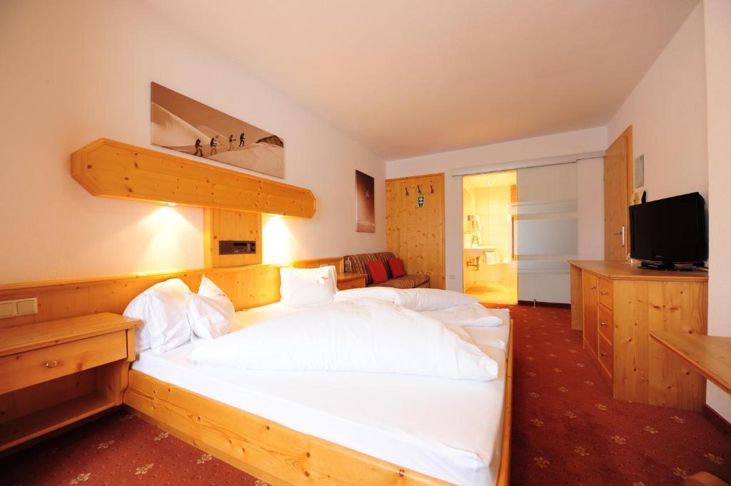 Hotel Toni Galtür Oda fotoğraf