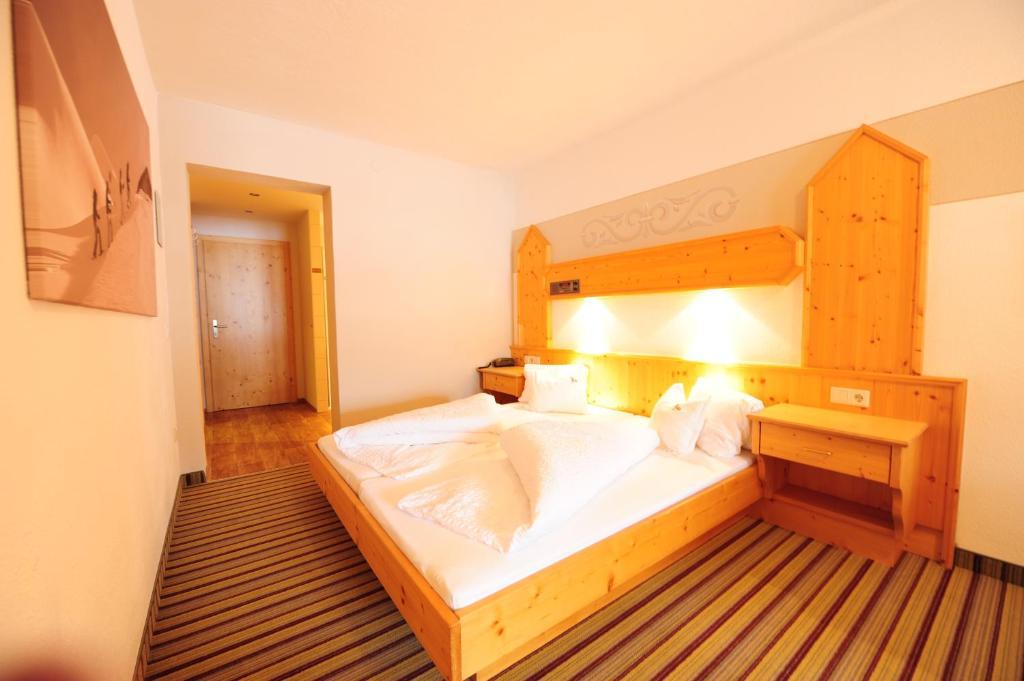 Hotel Toni Galtür Oda fotoğraf