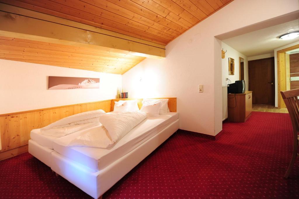 Hotel Toni Galtür Oda fotoğraf
